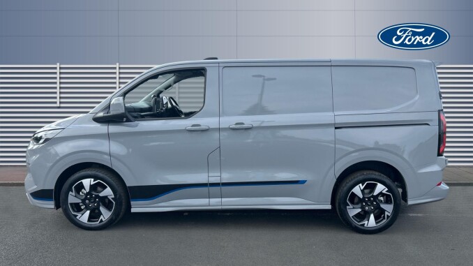 Ford Transit Custom 320 L1 Diesel Awd 2.0 EcoBlue 170ps H1 Van Sport Auto - Image 4